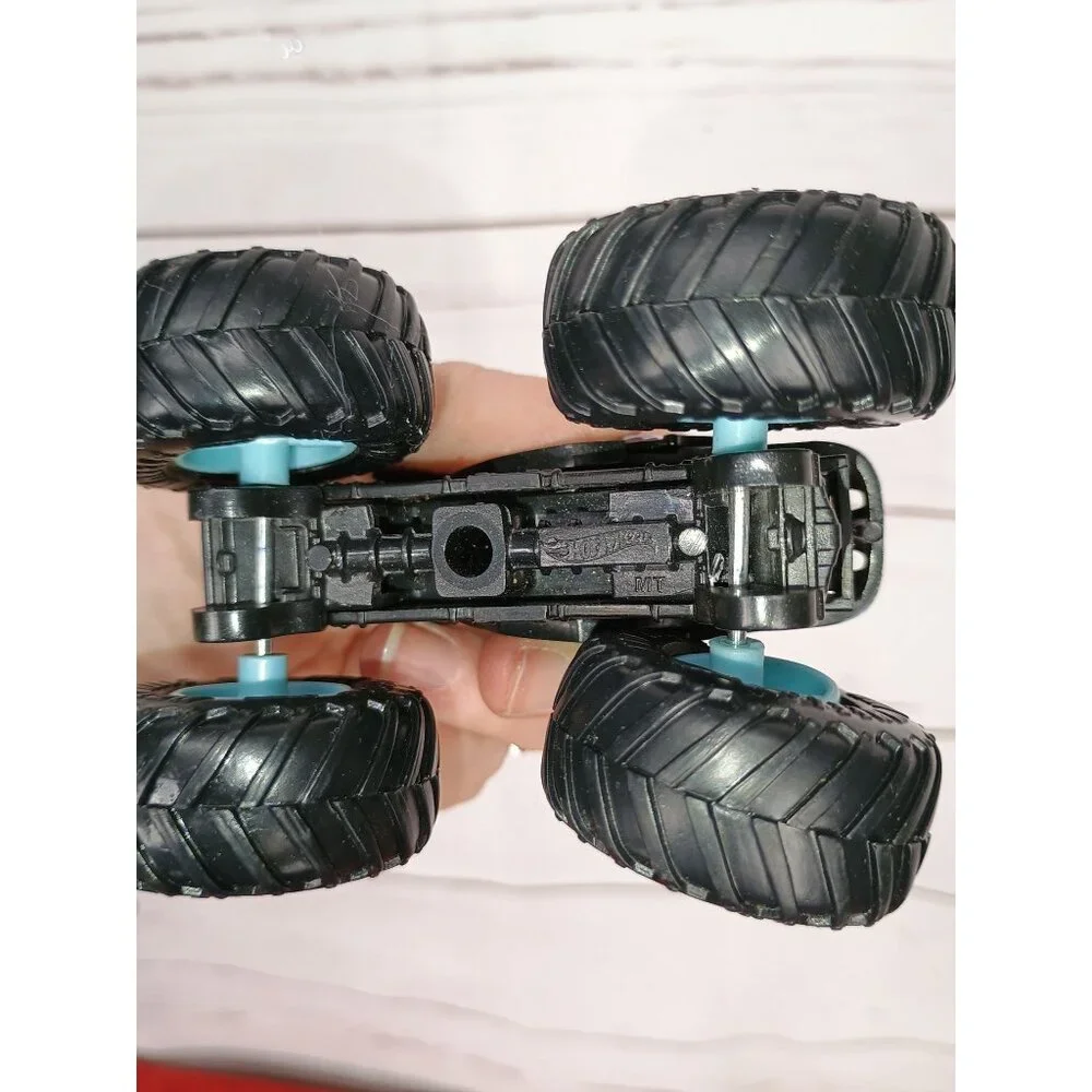 Mattel 2022 Hot Wheels‎ 1/64 Monster Trucks Piran-ahhhh X-Wreckers Series